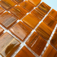 Verre Mosaique - glass mosaic -Glasmosaik-glasmozaïek-Glasmozaiek met Goud Dooradert 20mm Mandarijn - mosaicshop