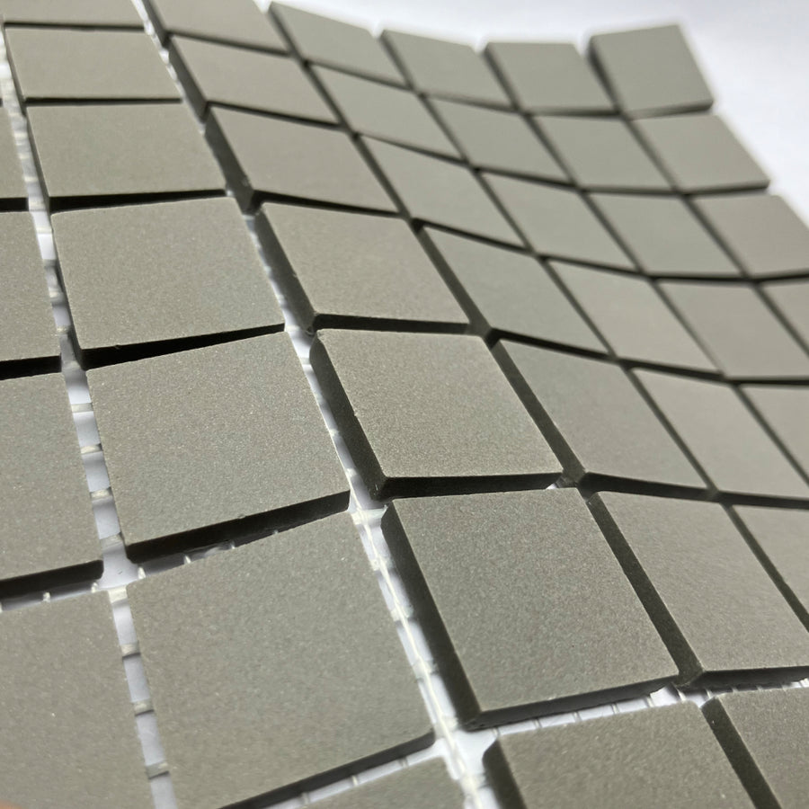 Winckelmans Ardoise – matte Mosaikfliesen im Format 20x20 mm auf Netz