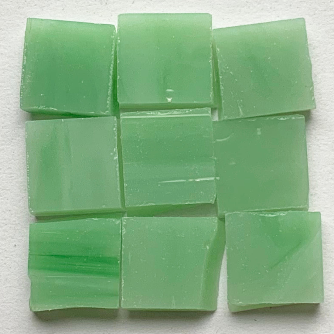 Detail van Tiffany Glacier Meloen met negen glastegeltjes
