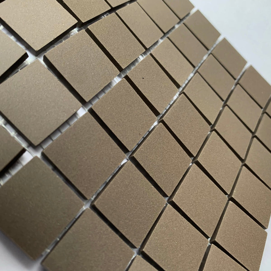 Winckelmans Anthracite – matte Mosaikfliesen im Format 20x20 mm auf Netz