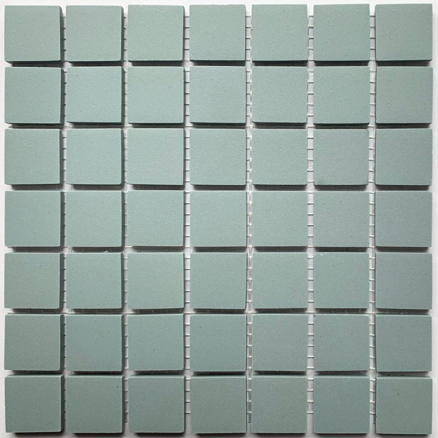 Winckelmans Bleu Pale – matte mozaïektegels van 20x20 mm op gaas