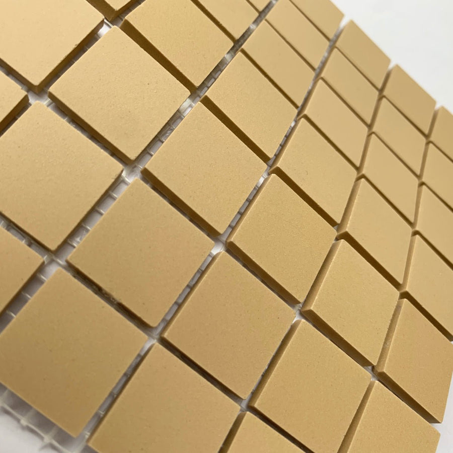 Winckelmans Cognac – matte Mosaikfliesen im Format 20x20 mm auf Netz